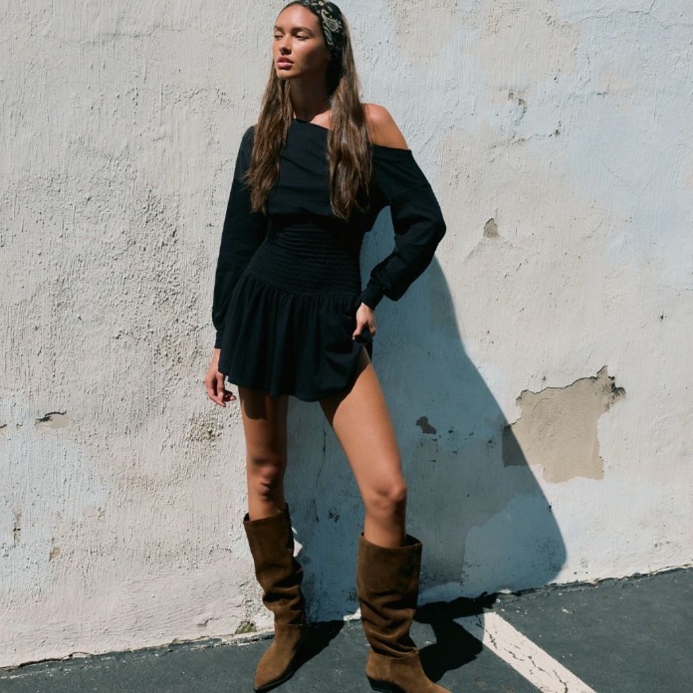 FREE PEOPLE Scorching Hot Long-Sleeve
Mini Dress